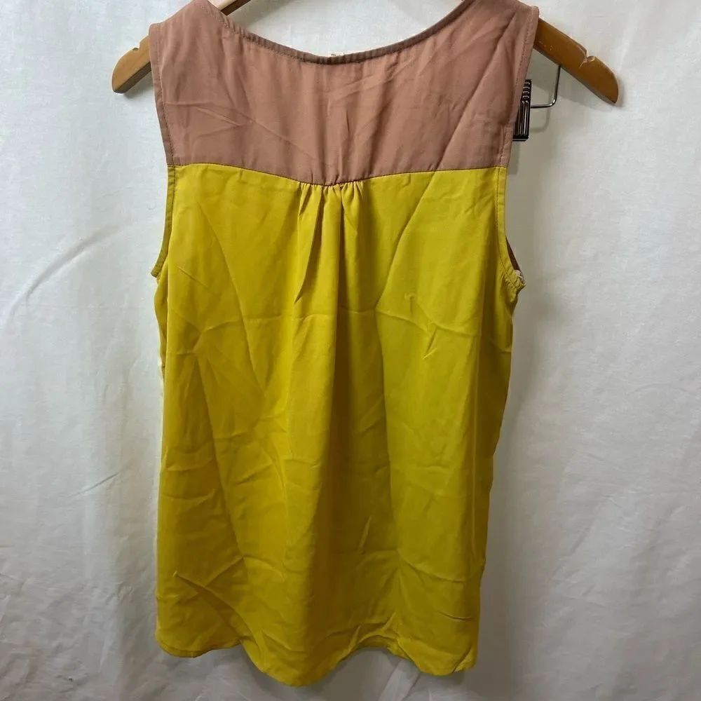 Color block Button down Blouse - Picture 4 of 7